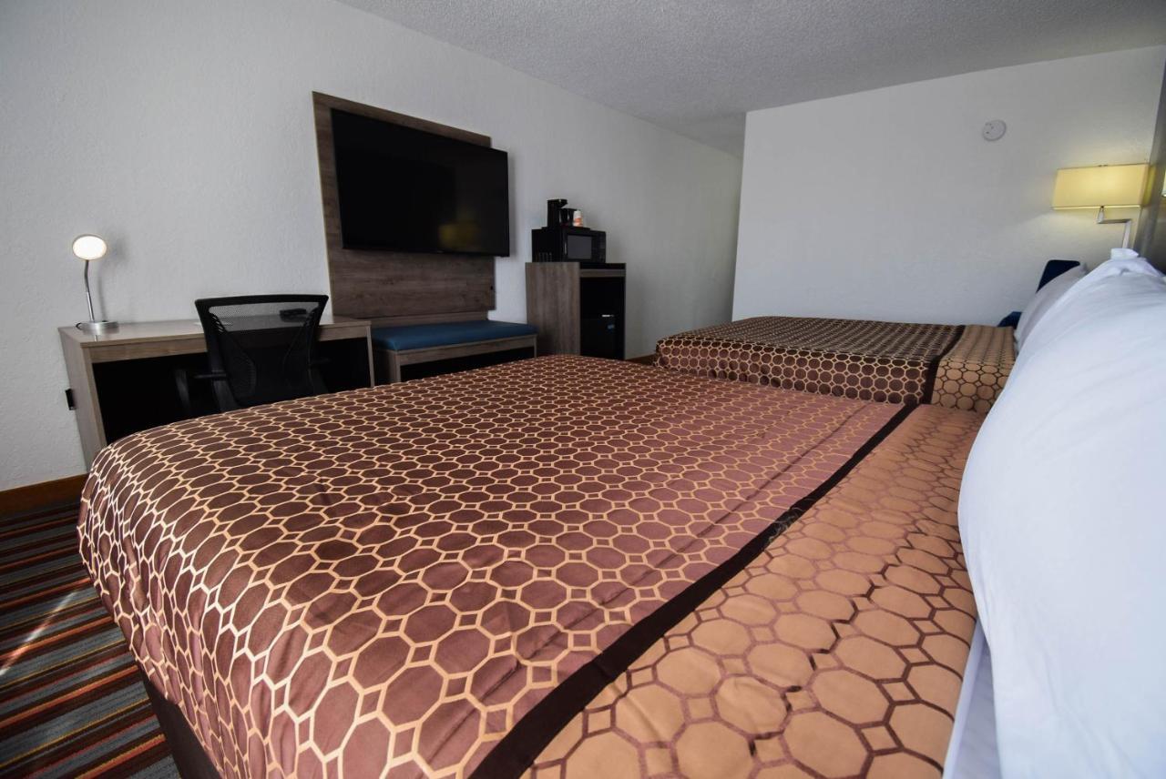 Quality Inn & Suites Sulphur Springs Eksteriør bilde