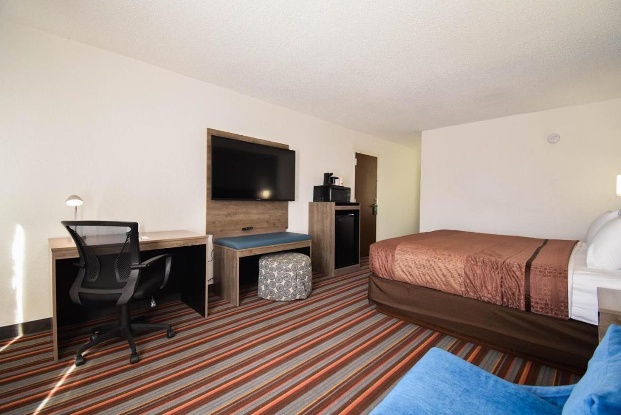 Quality Inn & Suites Sulphur Springs Eksteriør bilde