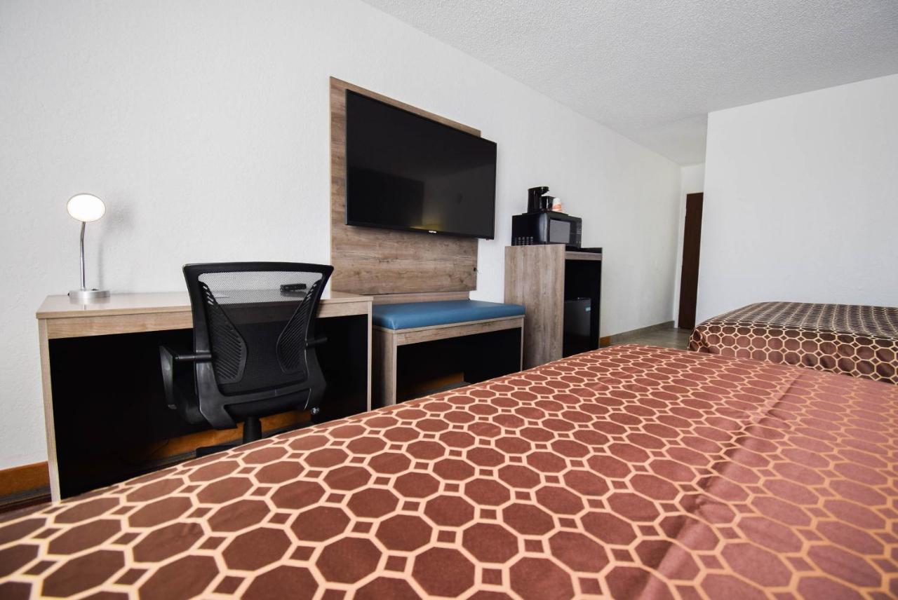 Quality Inn & Suites Sulphur Springs Eksteriør bilde
