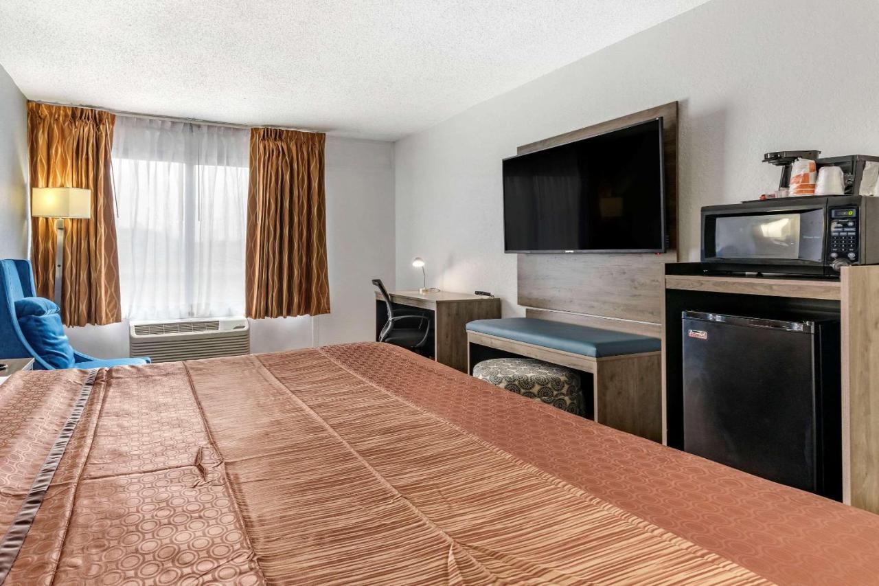 Quality Inn & Suites Sulphur Springs Eksteriør bilde